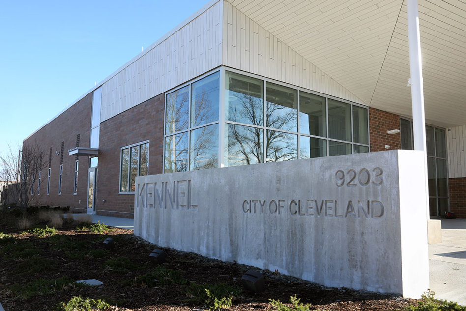 front of Cleveland Ohio animal kennel